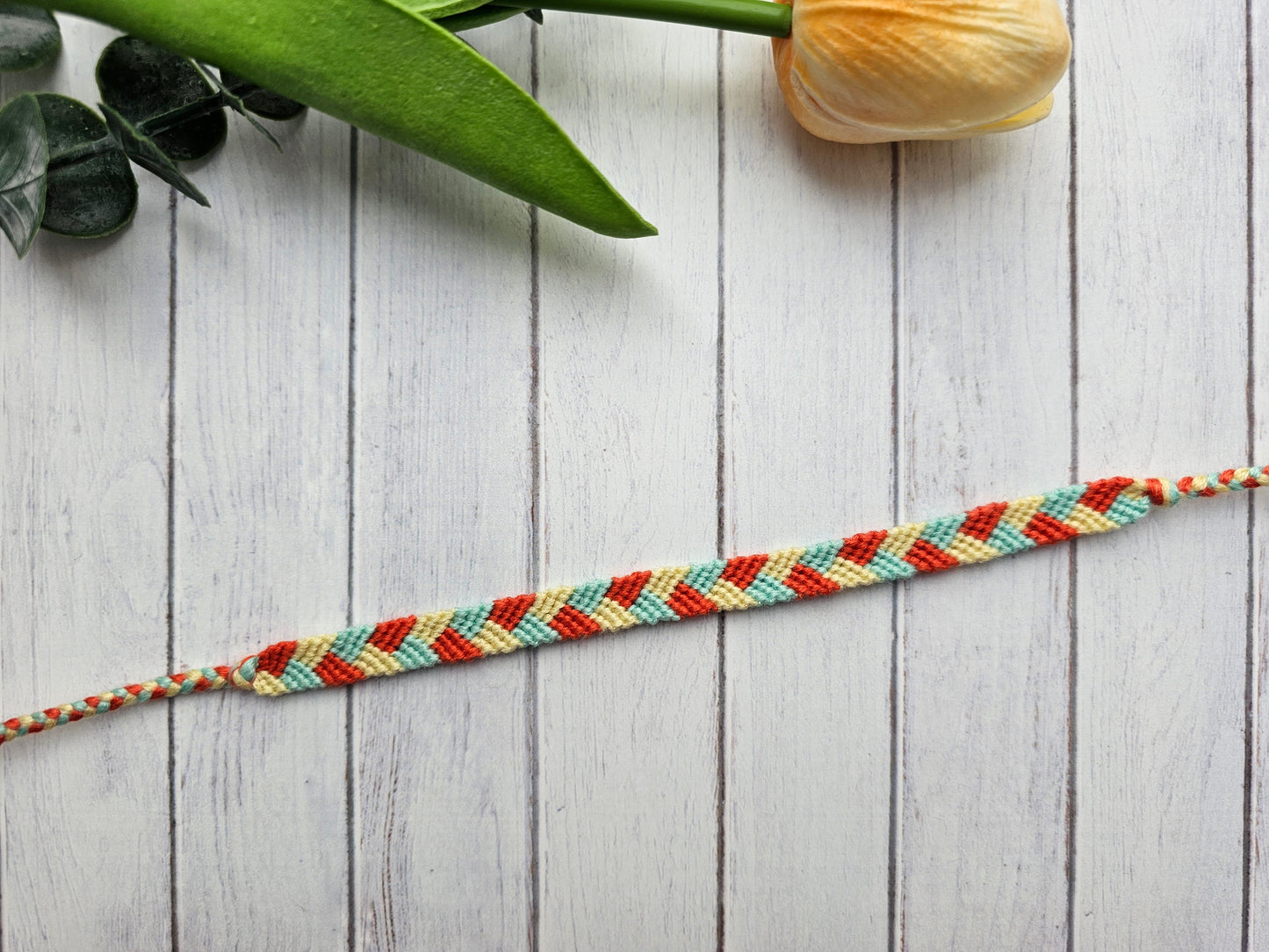 Colour block braid pattern bracelet