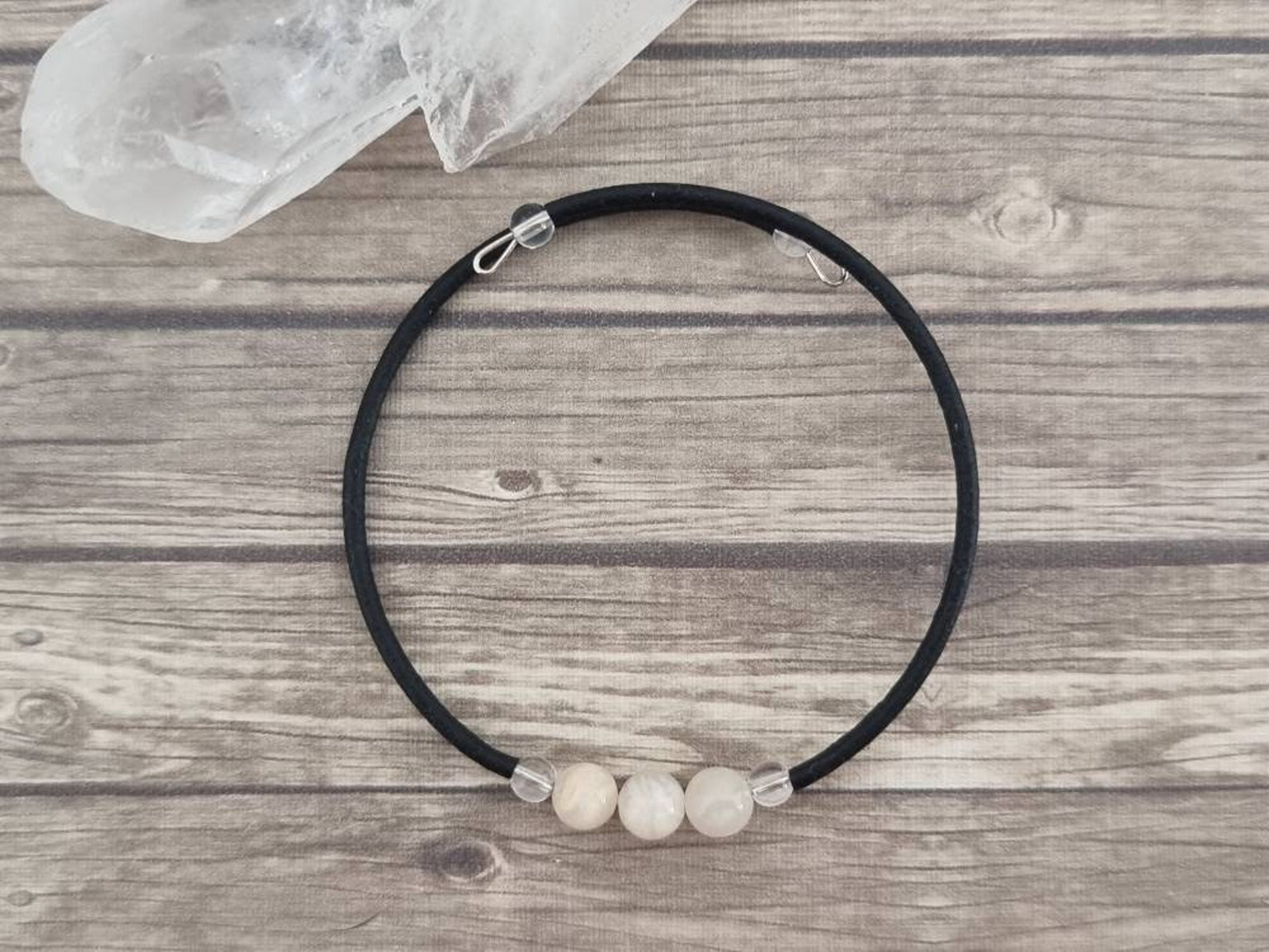 Pulsera de alambre de piedra lunar
